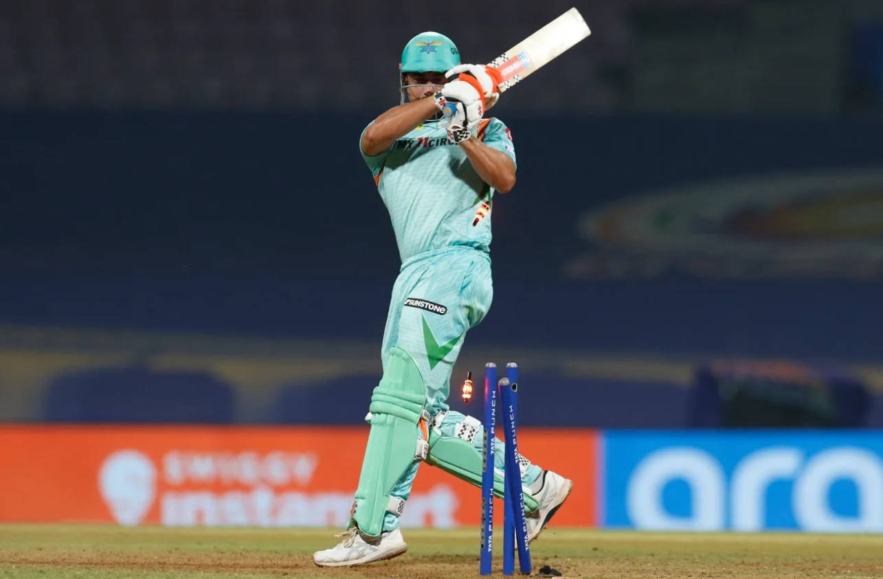 Marcus Stoinis dragged a delivery on stumps from outside off against RCB