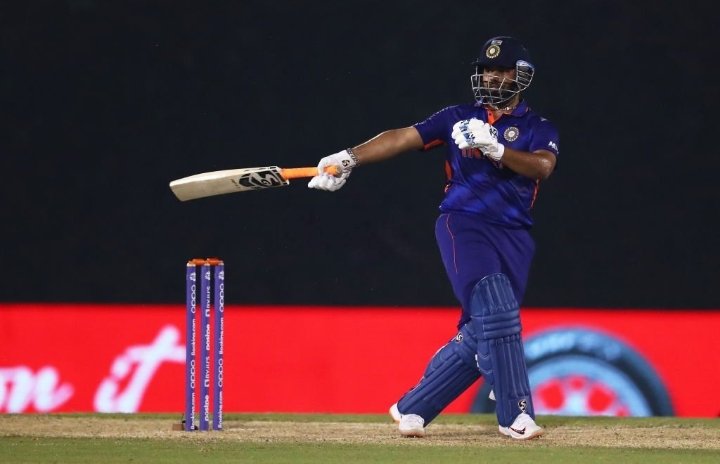 IND vs WI | Reports: Rishabh Pant in contention to be named vice-captain for the 1st ODI