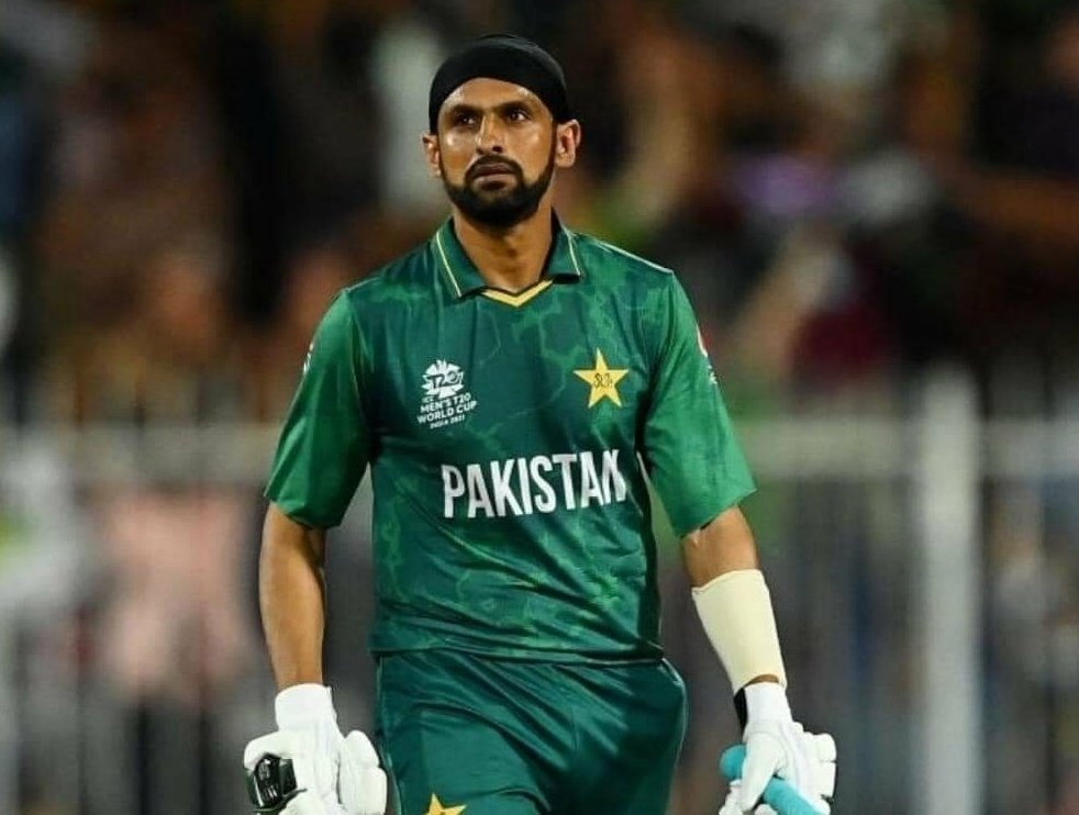 'I want to retire with respect', says Shoaib Malik