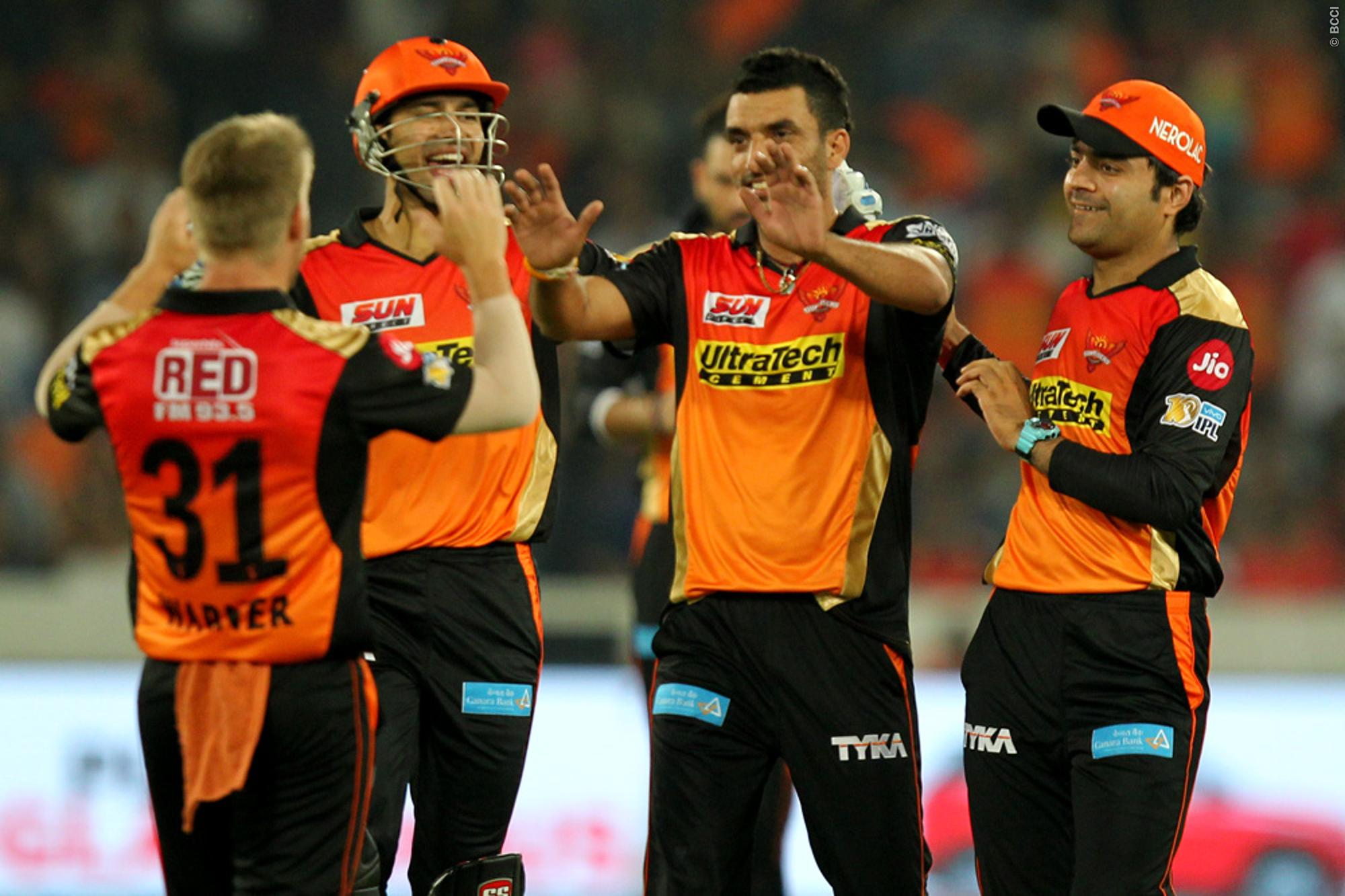 IPL 2017 | ‘Disciplined’ Sunrisers beat ‘depleted’ Bangalore in the tournament opener