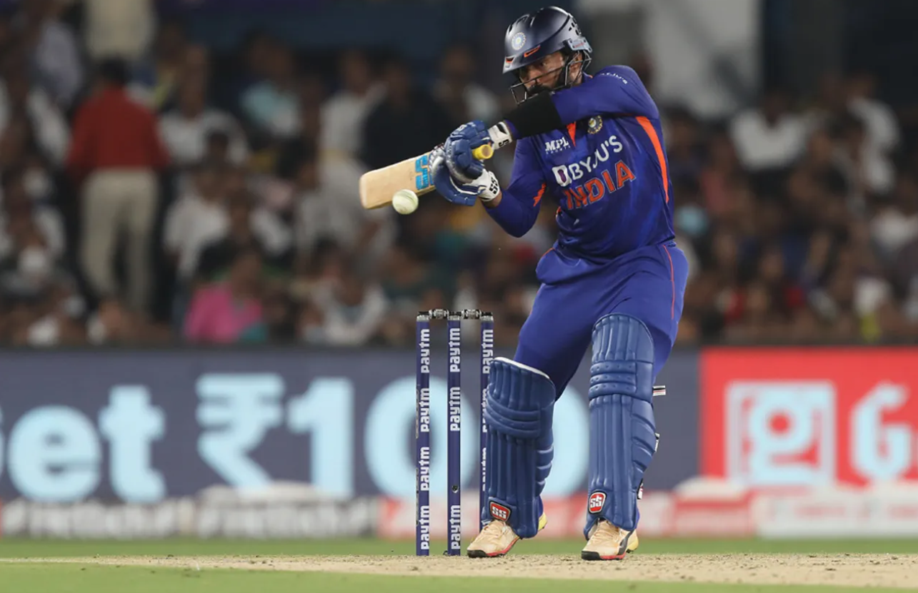 Dinesh Karthik scored fifty in the fourth T20I