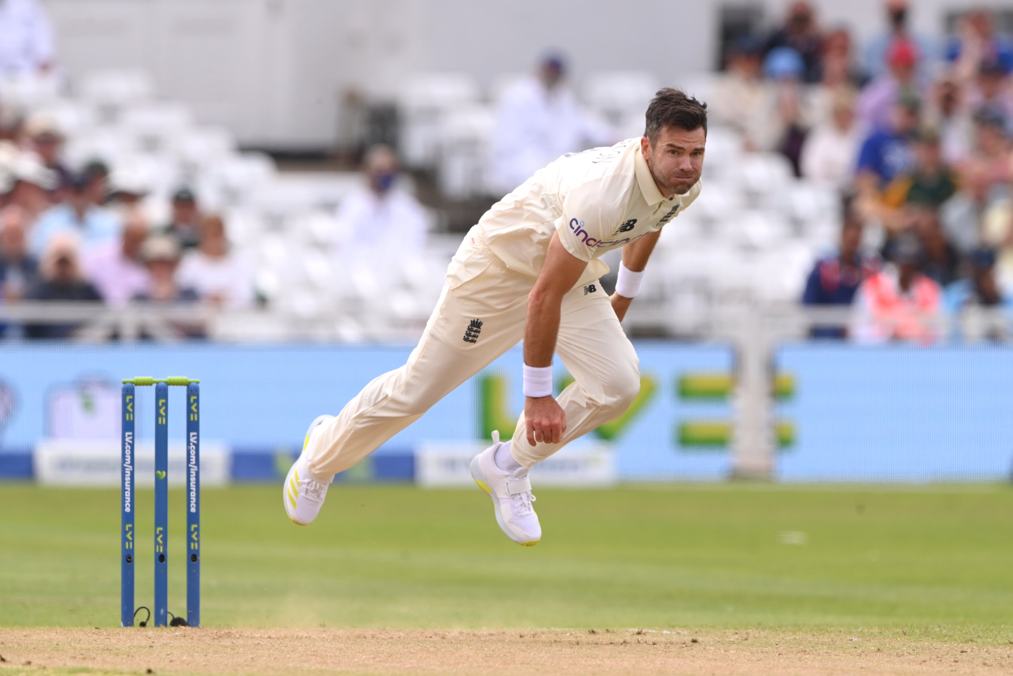 James Anderson took 3 wickets in the first innings of third Test against India 