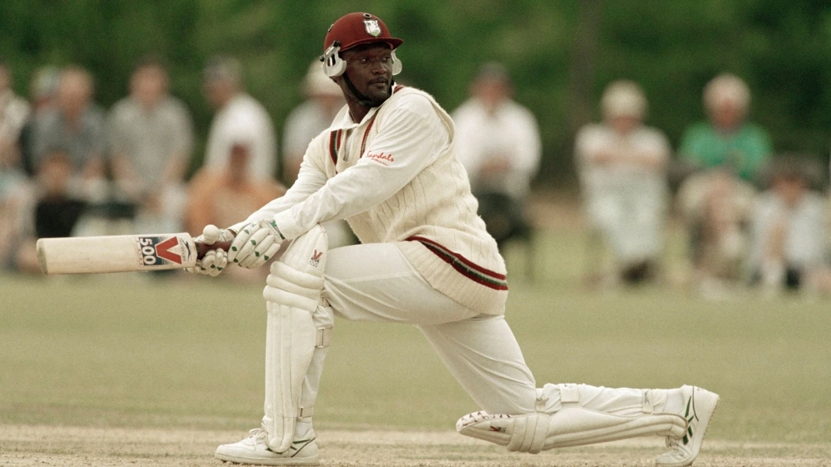 Carl Hooper’s Test debut on December 11, 1987.