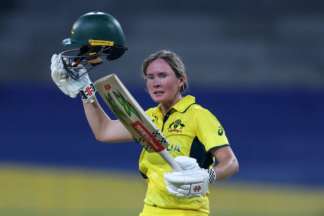 Beth Mooney anchored Australia's innings after they collapsed to 76/7 with a fighting ton against Pakistan in the Women's World Cup in Colombo