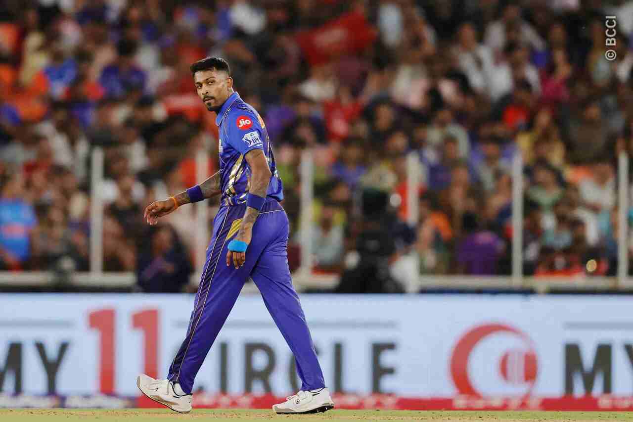 PBKS vs MI | Twitter sympathises with Nita Ambani after Trent Boult drops sitter