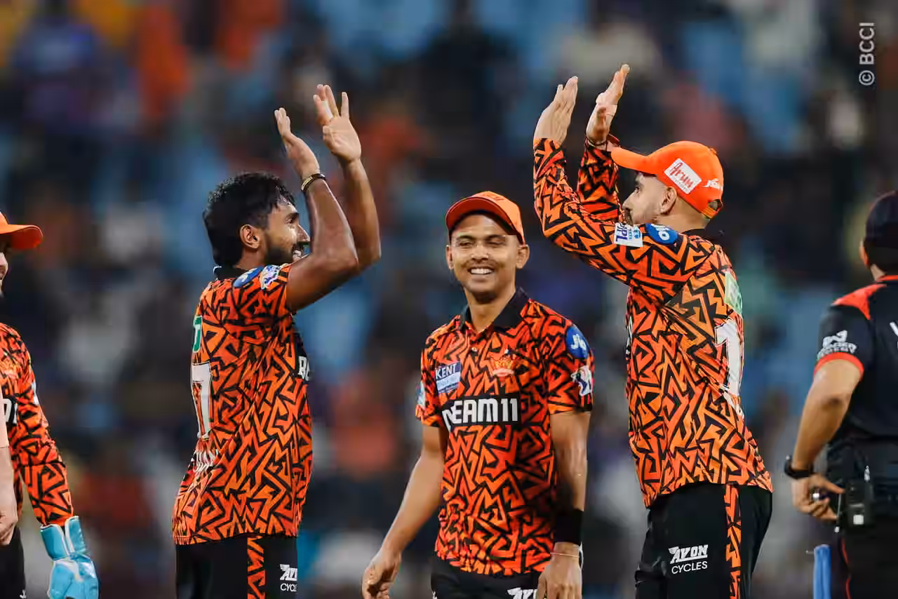 The Sunrisers Hyderabad players celebrate a dismissal against LSG in Lucknow on Monday