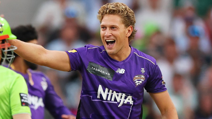 Will Prestwidge scalped two Sydney Thunder wickets off his first two balls as a Hobart Hurricanes player in the Big Bash League