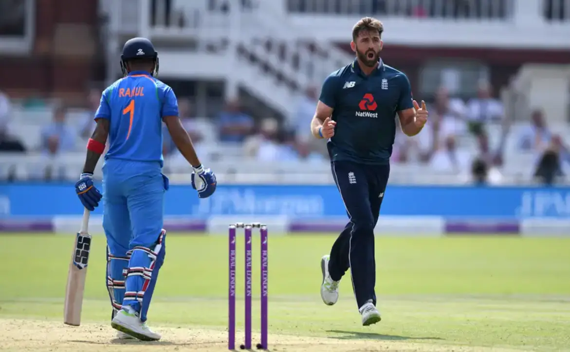 England defeated India by 86 runs.