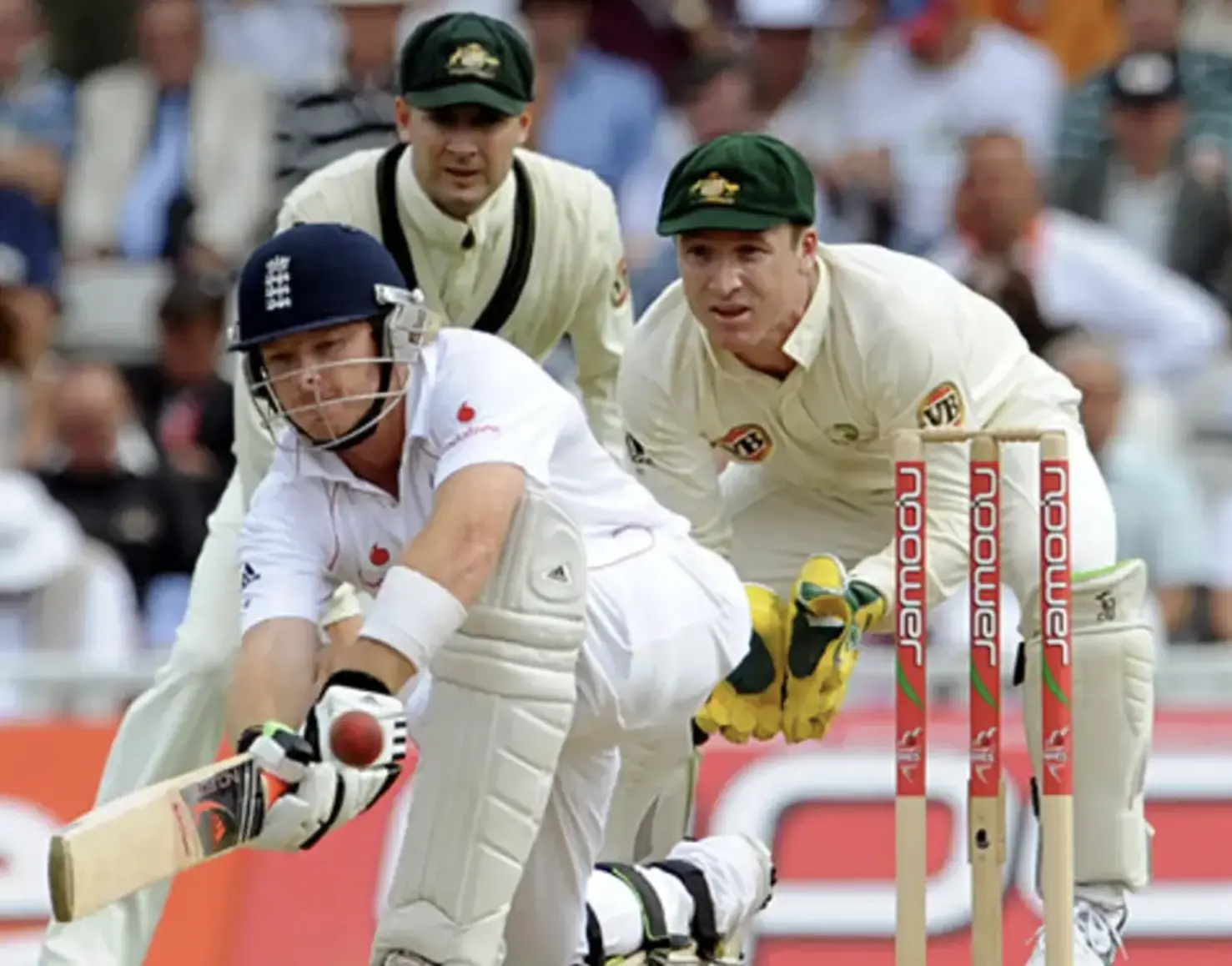 England scored 307/8 on day 1 of the Test Match.
