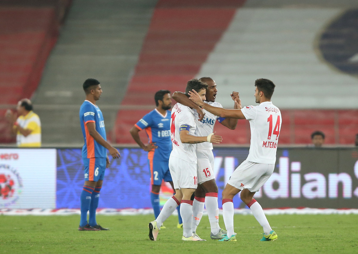 ISL 2016 | Delhi demolish Goa 5-1 to inch closer to semis