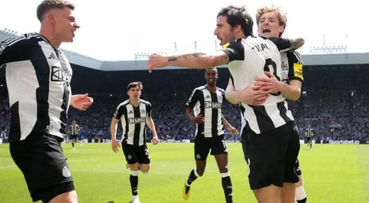 Newcastle United 2-0 Win Over Chelsea Keeps the Premier League Race Open