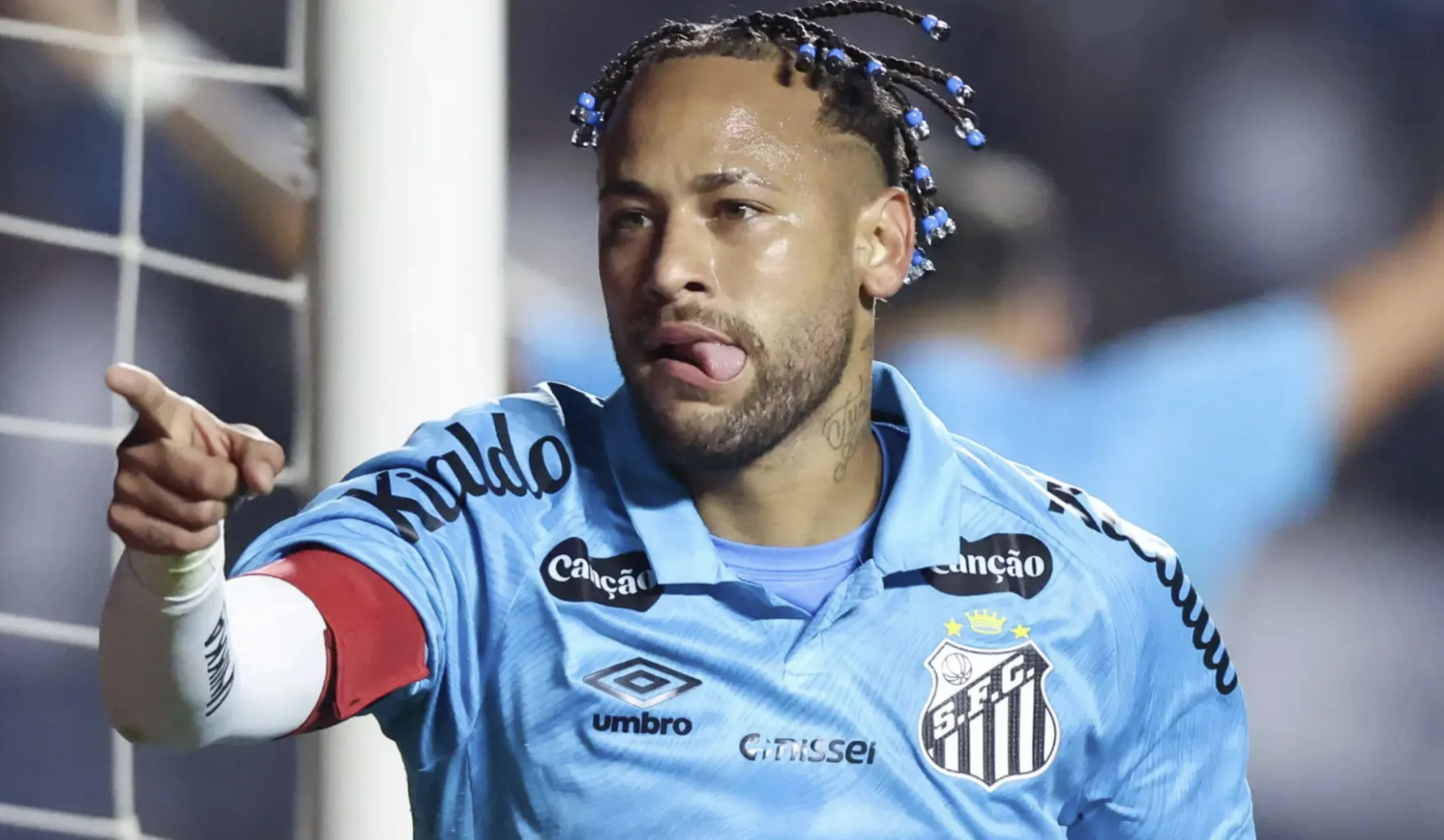 Neymar Shines in Santos Comeback Win Over Cruzeiro