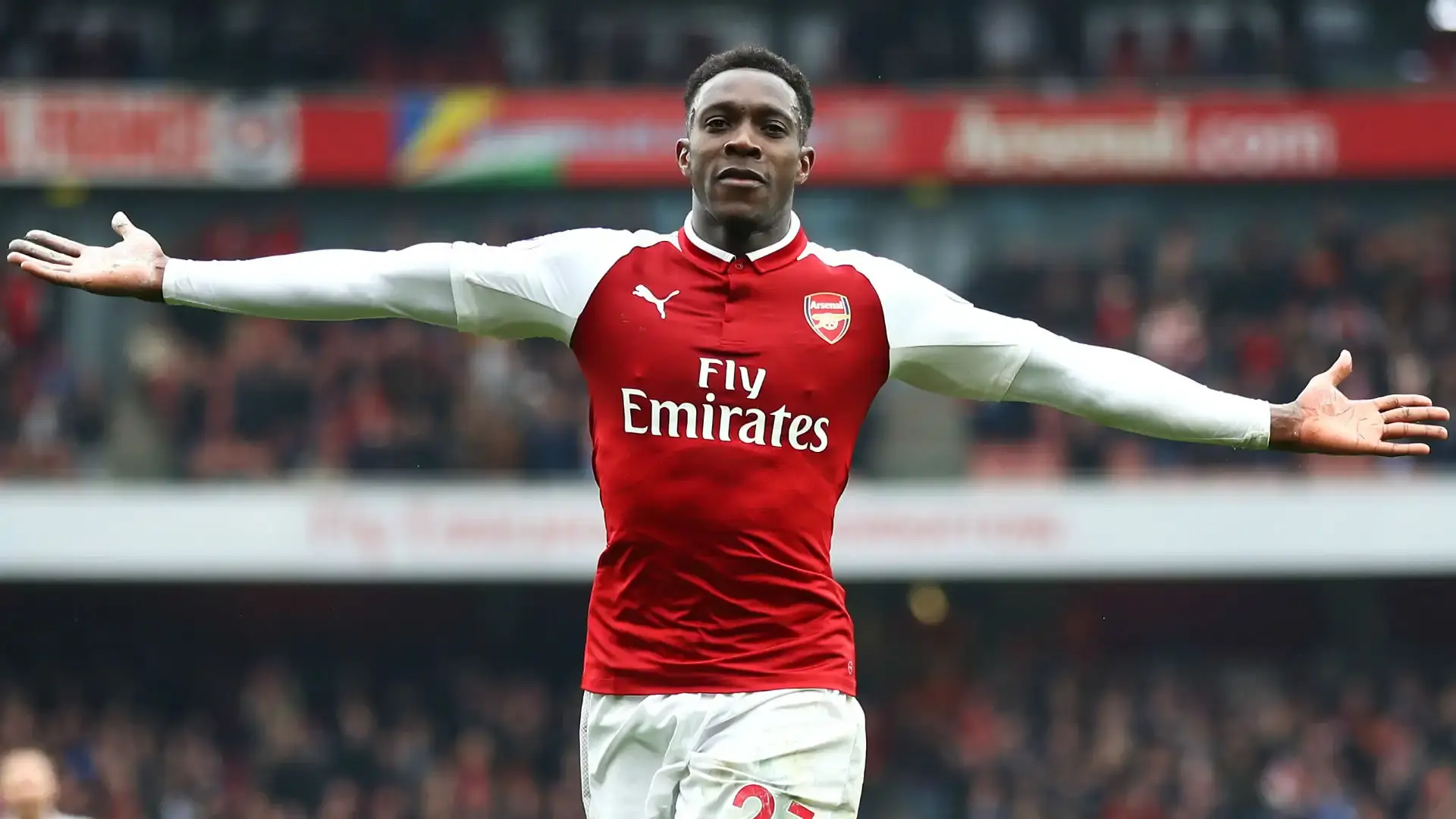 Rooney backs Danny Welbeck for England Premier League call-up.