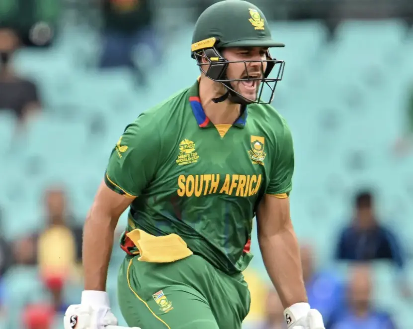 Rilee Roscoe Rossouw was born on October 9, 1989.