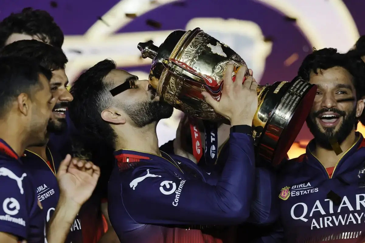 On This Day In Cricket - November 5